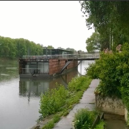 Appartement Au Bord De Seine Épinay-sur-Seine Eksteriør billede