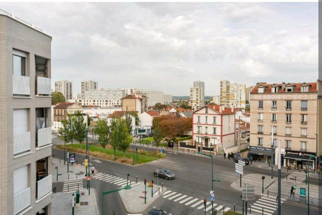 Appartement Au Bord De Seine Épinay-sur-Seine Eksteriør billede